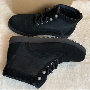 Ugg Ankle Boot Bethany in Black Size 9